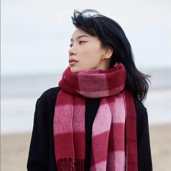 Accessories - Edelweiss 100% luxurious cashmere women’s scarf